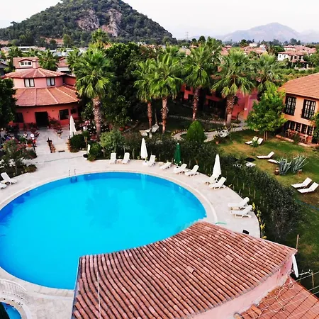 Palme Hotel 2*