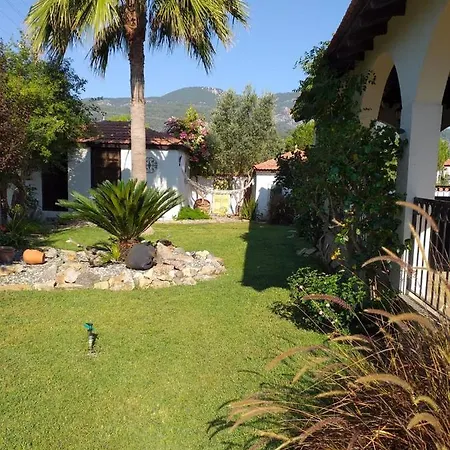 3-bed Sleeps 5 Annie's Hse Ortaca Holiday home