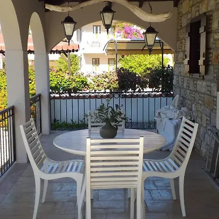 Holiday home 3-bed Sleeps 5 Annie's Hse Ortaca Dalyan