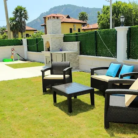 Villa Kayra *