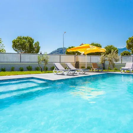 Exclusive Paradise Collection Villa