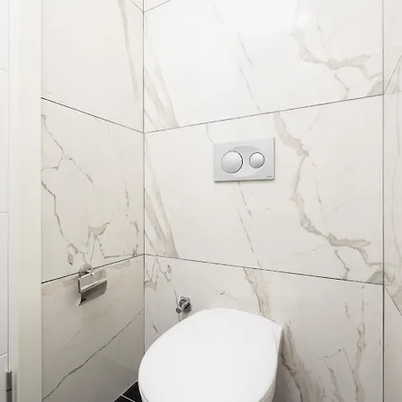 Welt Villa *