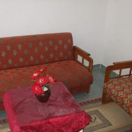 Aparthotel Arda *