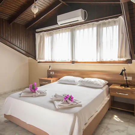 Aparthotel B.c. Alya 2*
