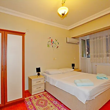 Gala Apartment