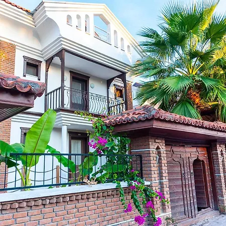 Nısh Carıa Boutique Otel
