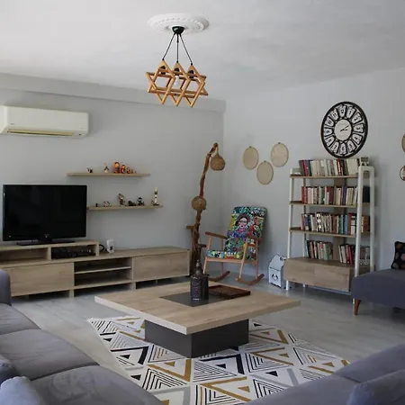 Dionyssos Villa