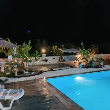 Dionyssos Villa