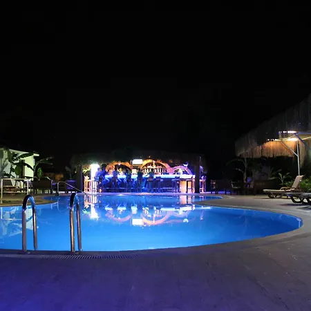 Otel Riverside 2*