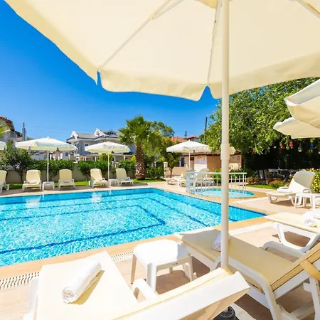 Safak Oasis Otel *