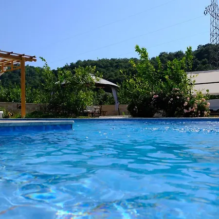 Villa Dionyssos