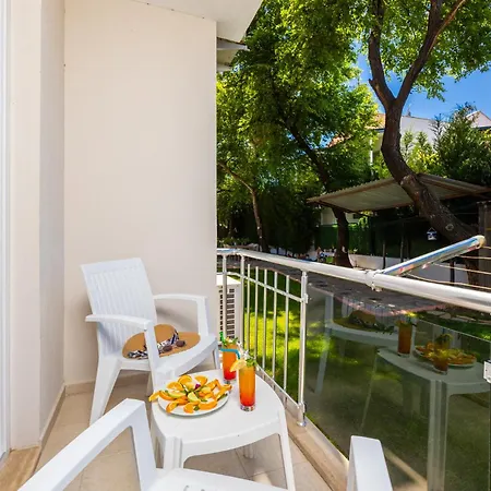 Safak Oasis Otel *
