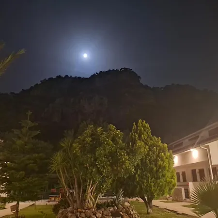 Riverside Dalyan