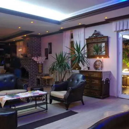 Otel Clup Cinar Dalyan