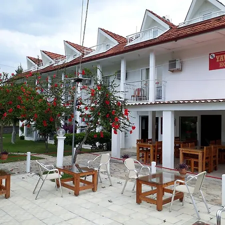 Yavuz Hotel 3*