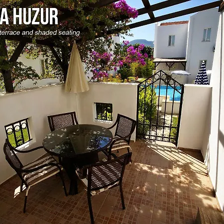 Tatil Evi Huzur - *