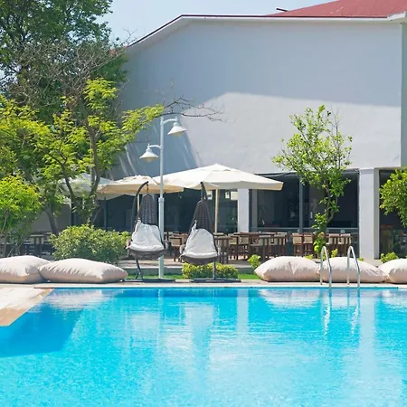 Hotel Grand Emir &