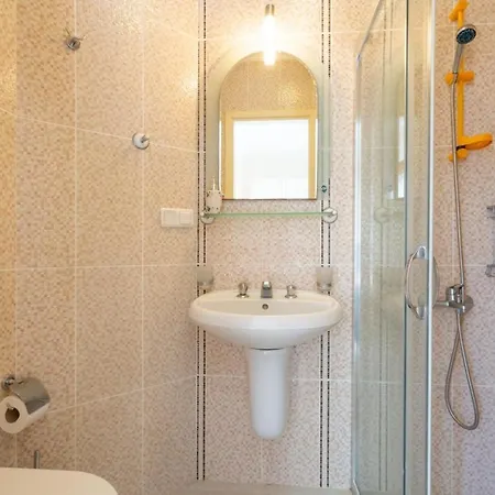Atlantis Villa *